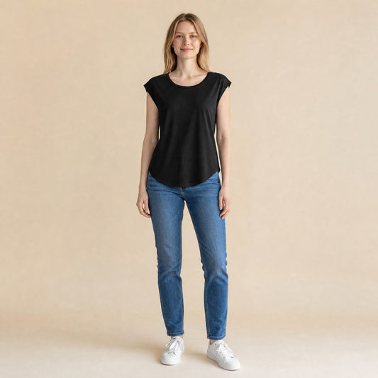 Black cap-sleeve open-back yoga top for women, loose quick-dry fit