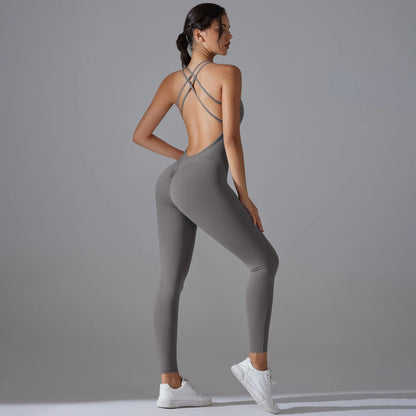 Backless gym bodycon jumpsuit – back detail