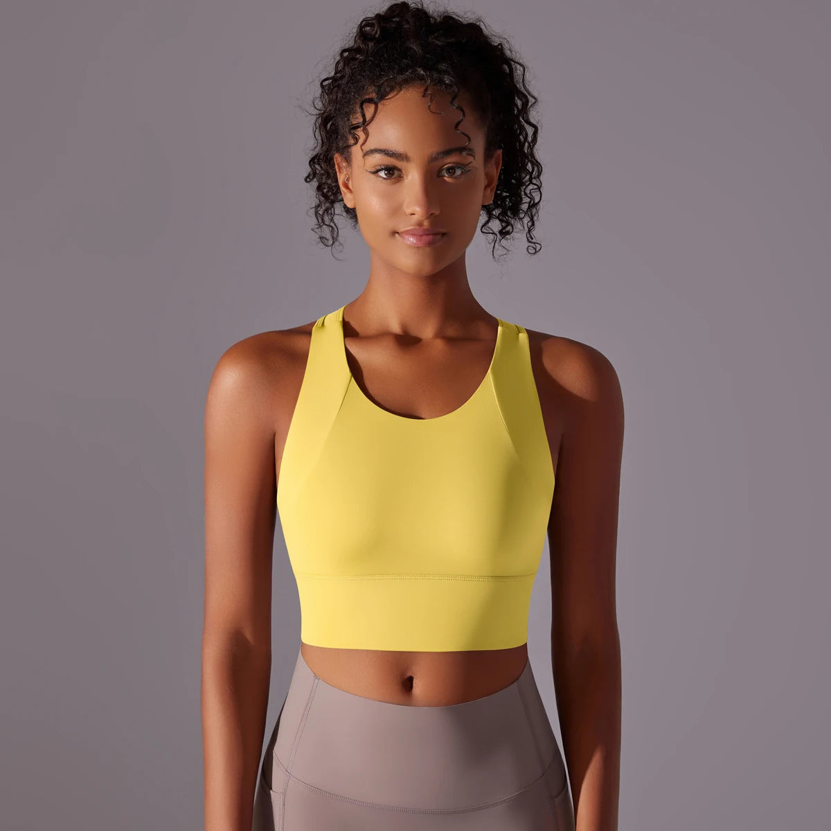 Longline backless sports bra – athleisure street style outfit