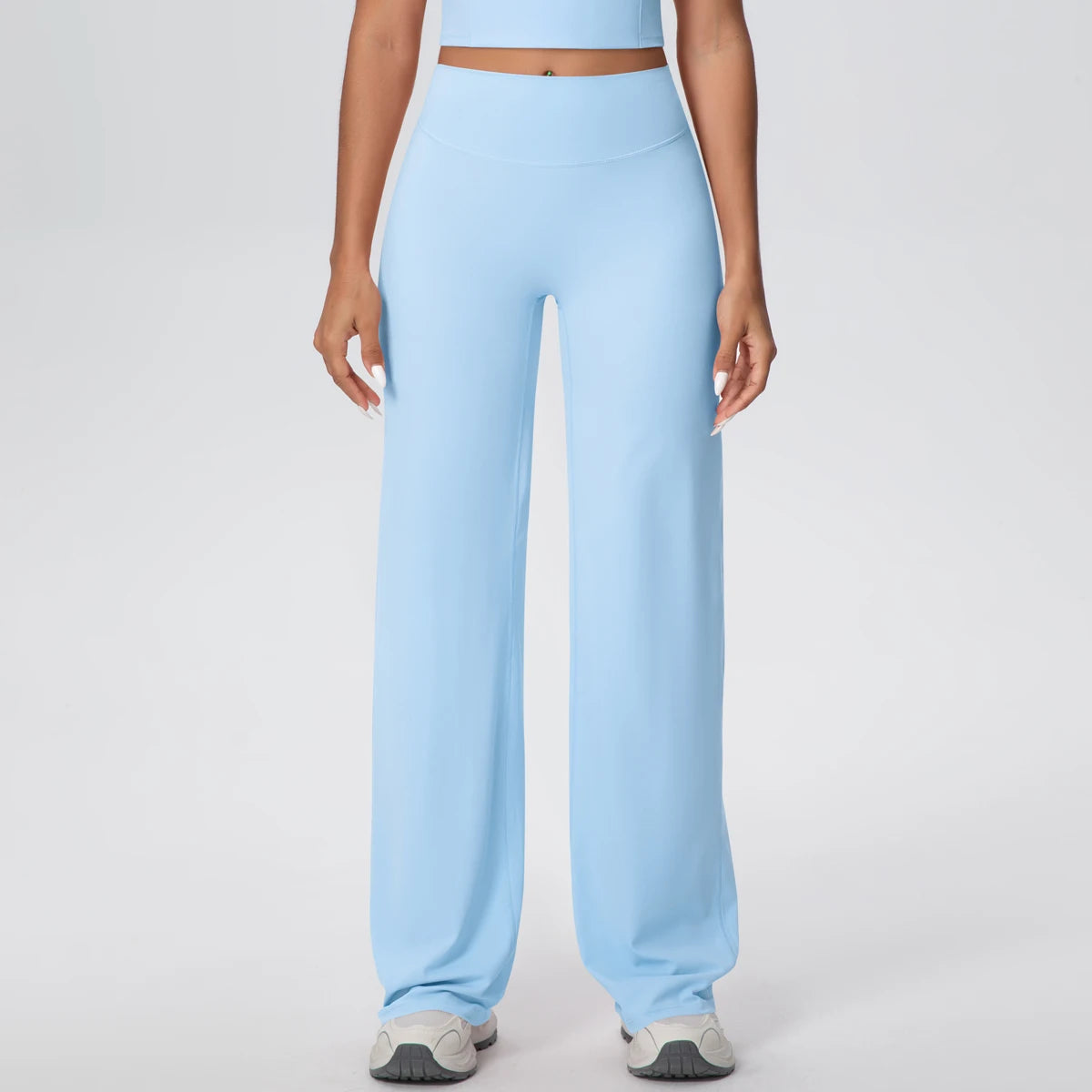 Nylon-elastane wide-leg yoga pants – fabric stretch and texture detail