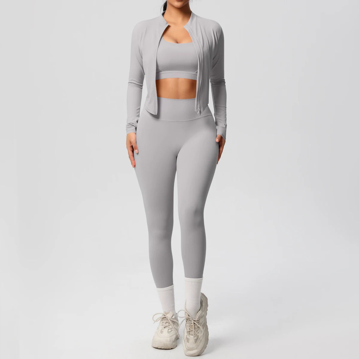 Slim-fit sports bra – sleeveless O-neck activewear top